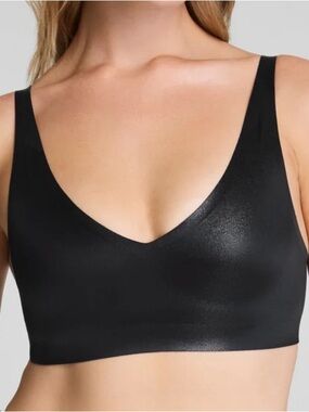 SPANX Black Seamless V-Neck Bra